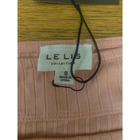 NWT Lelis women's pink ribbed peek a boo off the shoulder bodysuit size small - Picture 5 of 9